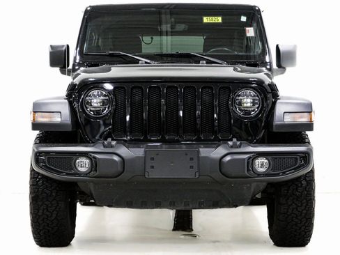 Used 2022 Jeep Wrangler Unlimited Sport image 2