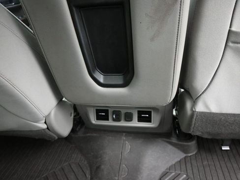 Used 2021 Chevrolet Silverado 2500 LT w/ Texas Edition image 4