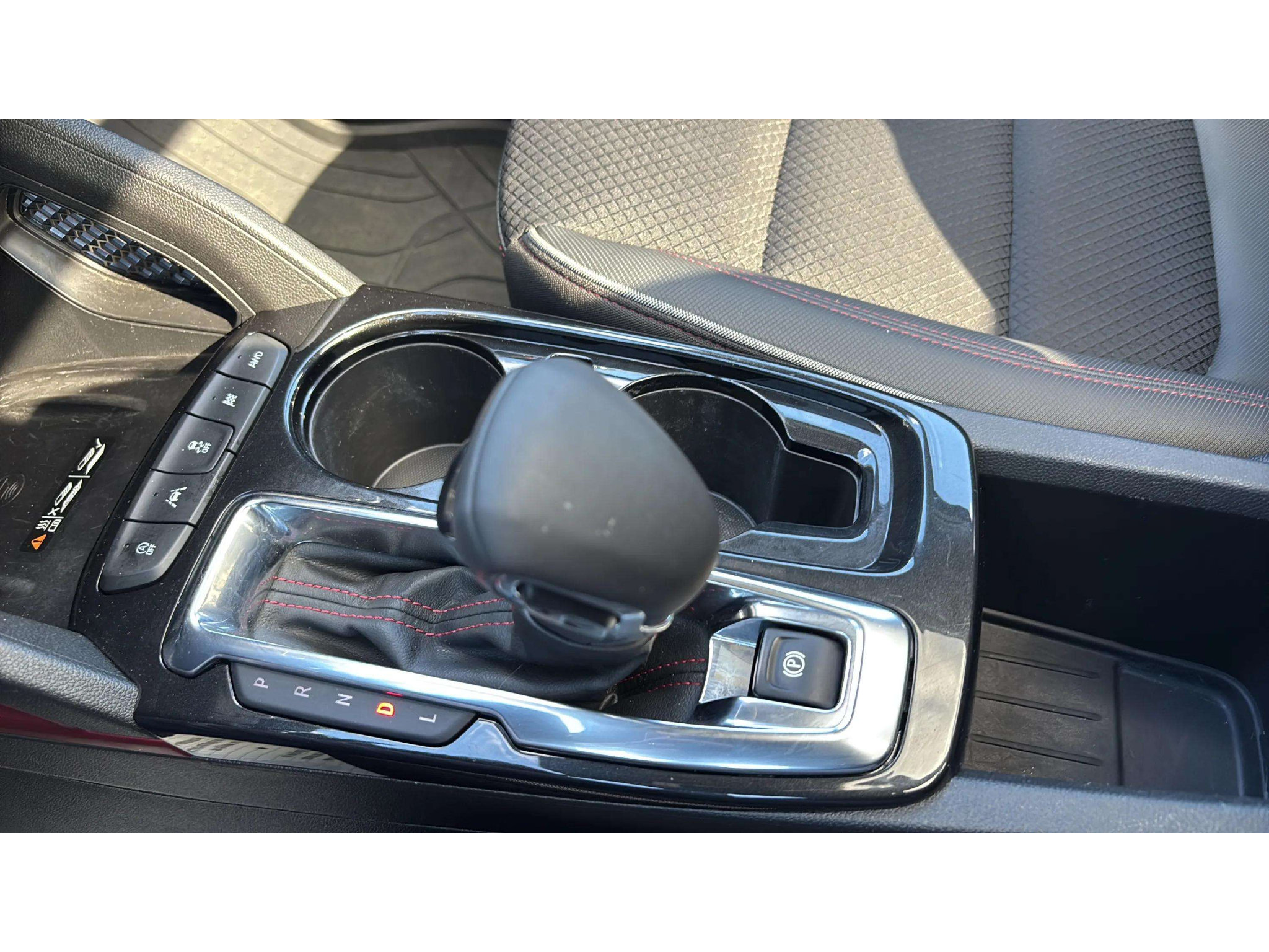 Used 2023 Chevrolet TrailBlazer RS w/ Sun and Liftgate Package AWD/4WD image 24