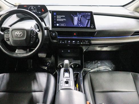 Certified 2026 Toyota Prius XLE FWD image 14