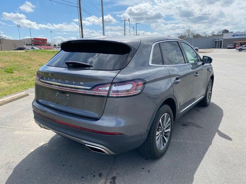 Used 2023 Lincoln Nautilus Reserve image 7