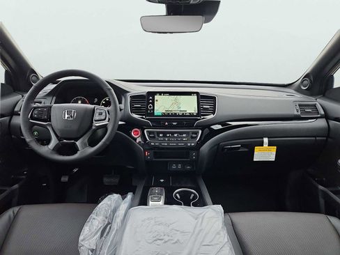 New 2026 Honda Ridgeline Black Edition image 8