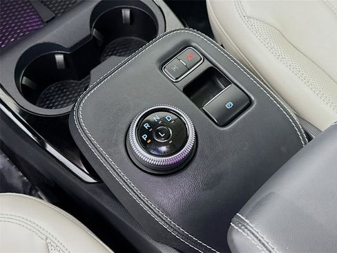 Used 2024 Ford Mustang Mach-E Premium image 16