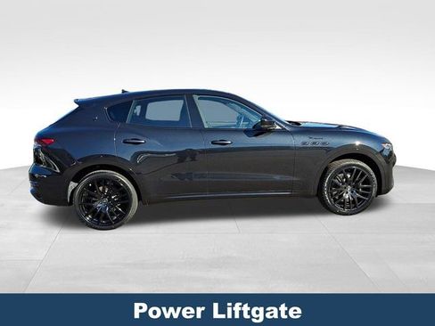 Used 2022 Maserati Levante Modena image 9