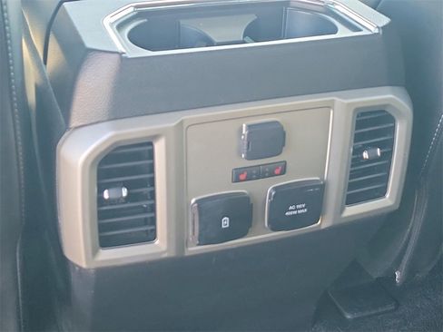 Used 2019 Ford F150 Lariat w/ Equipment Group 502A Luxury image 17