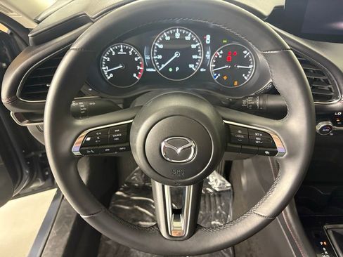 Used 2025 MAZDA MAZDA3 s image 20