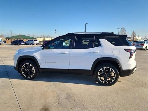 Used 2025 Chevrolet Equinox LT w/ Convenience Package II image 6