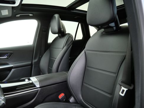 Certified 2023 Mercedes-Benz GLC 300 4MATIC image 15
