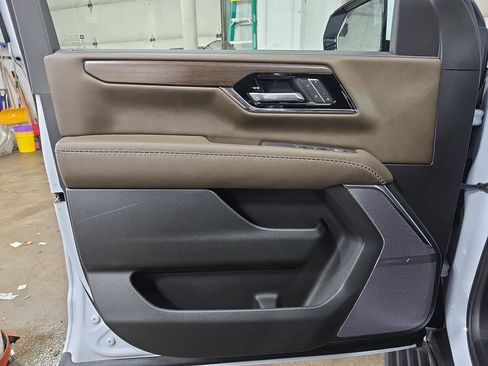 New 2026 GMC Yukon Denali Ultimate image 26