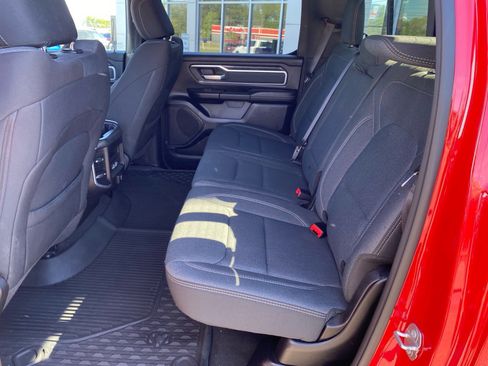 Used 2021 RAM 1500 Big Horn AWD/4WD image 23