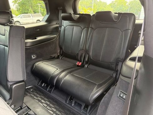 Used 2024 Jeep Grand Cherokee L Overland w/ Advanced Protech Group III AWD/4WD image 20