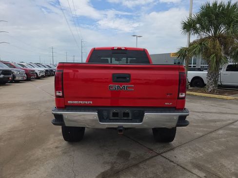 Used 2017 GMC Sierra 1500 SLT w/ SLT Preferred Package AWD/4WD image 13