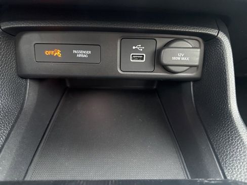 Certified 2023 Honda Civic EX image 32