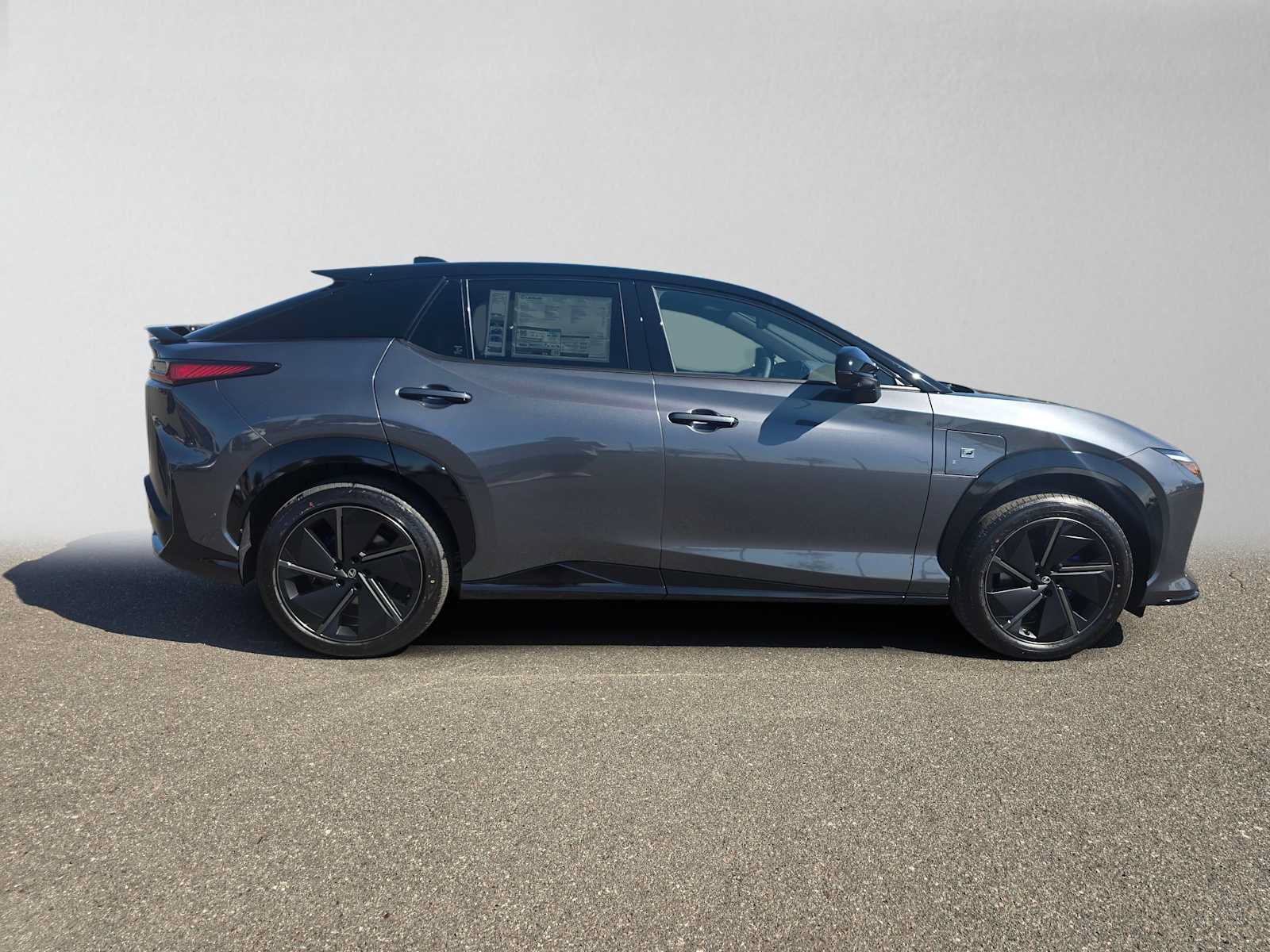 New 2026 Lexus RZ 450e AWD image 2