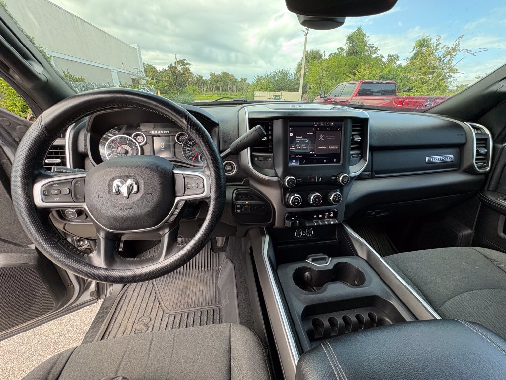 Used 2023 RAM 3500 Big Horn w/ Night Edition AWD/4WD image 7