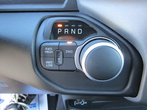 Certified 2024 RAM 2500 Big Horn w/ Bed Utility Group image 24