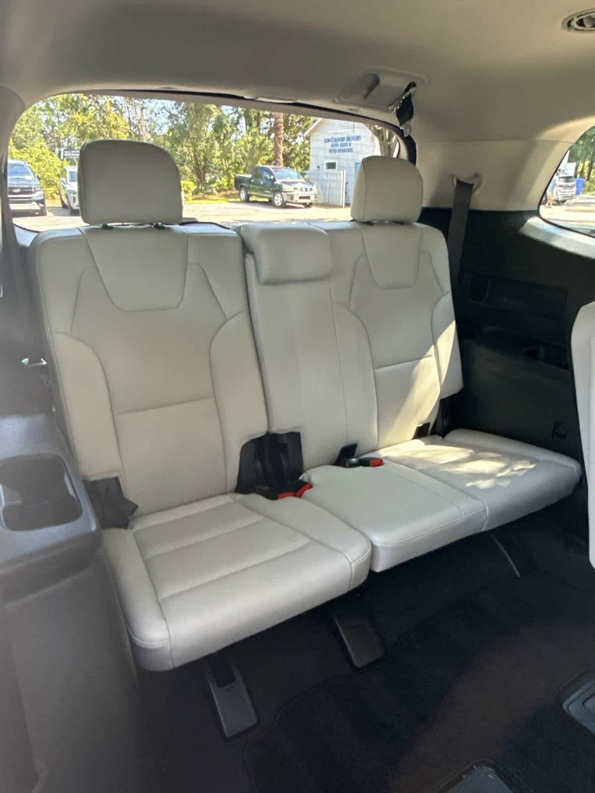 Used 2024 Kia Telluride S w/ S Sunroof Package FWD image 16