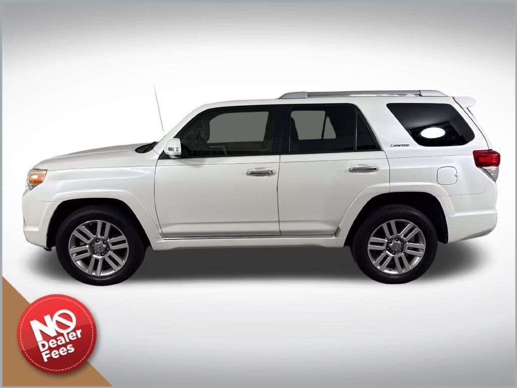 Used 2013 Toyota 4Runner Limited AWD/4WD image 7
