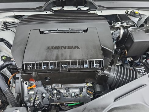 Used 2025 Honda Pilot Elite image 33