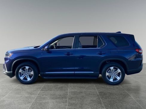 Used 2025 Honda Pilot EX-L image 2