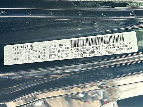 Used 2020 Jeep Gladiator Overland w/ Popular Equipment Package image 32