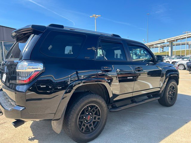 Used 2022 Toyota 4Runner SR5 Premium w/ Moonroof Package AWD/4WD image 14