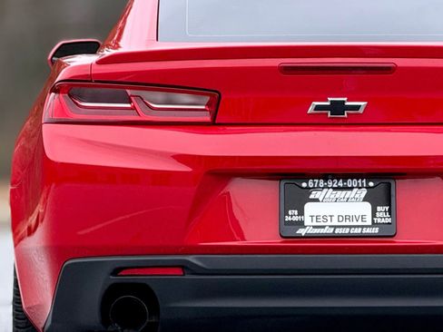 Used 2017 Chevrolet Camaro LT w/ RS Package image 15