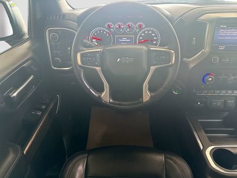 Used 2019 Chevrolet Silverado 1500 LT Trail Boss AWD/4WD image 22