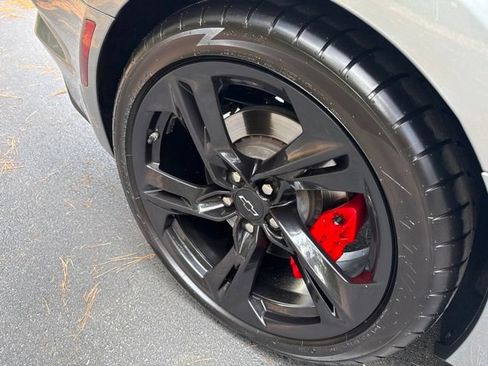 Used 2023 Chevrolet Camaro SS RWD image 26