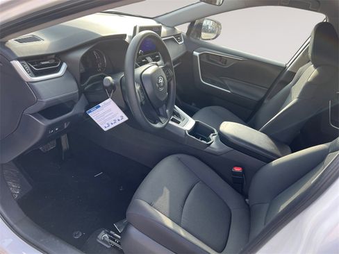 New 2025 Toyota RAV4 LE image 9