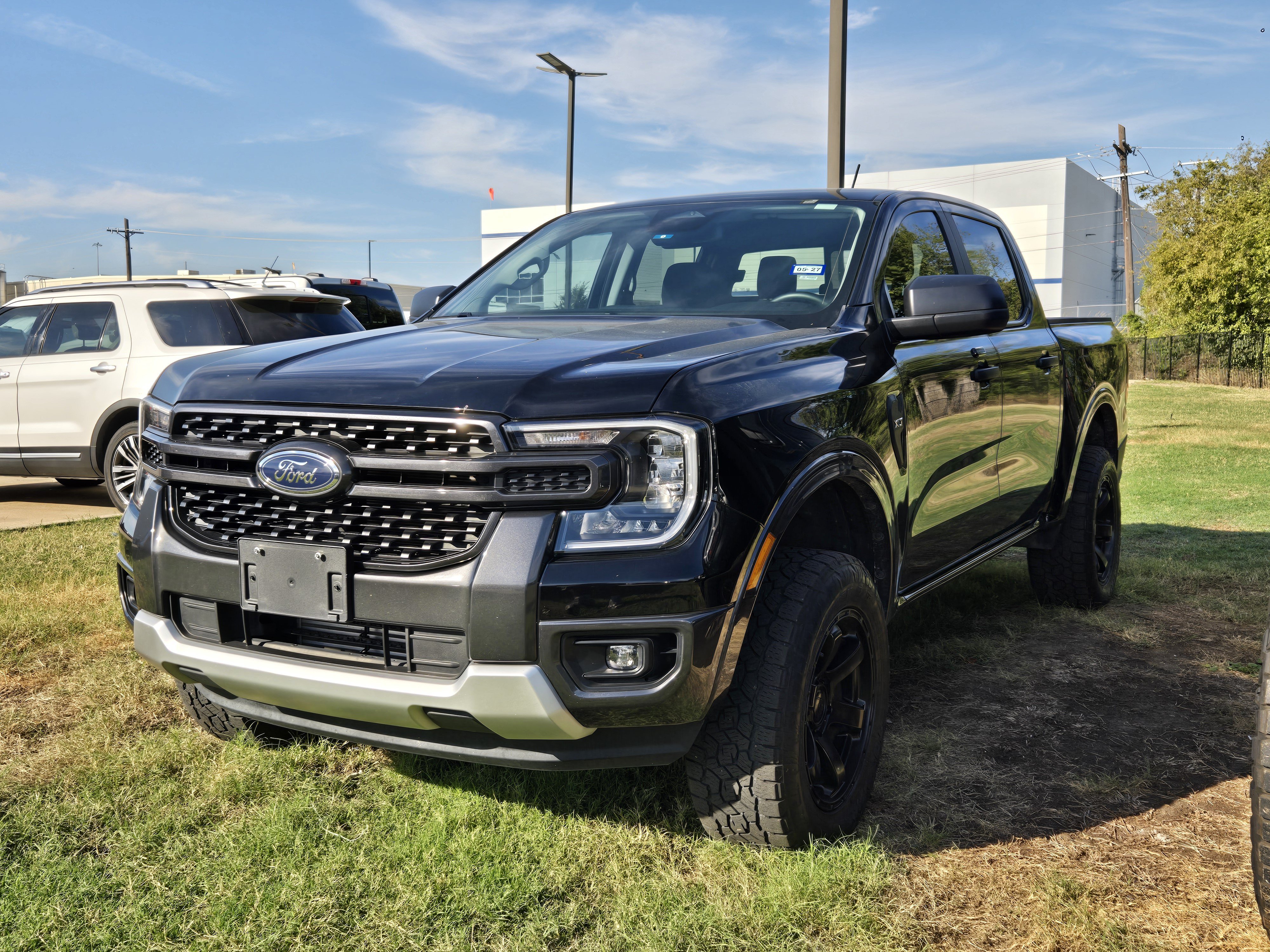 Used 2024 Ford Ranger XLT w/ Equipment Group 301A High RWD image 3