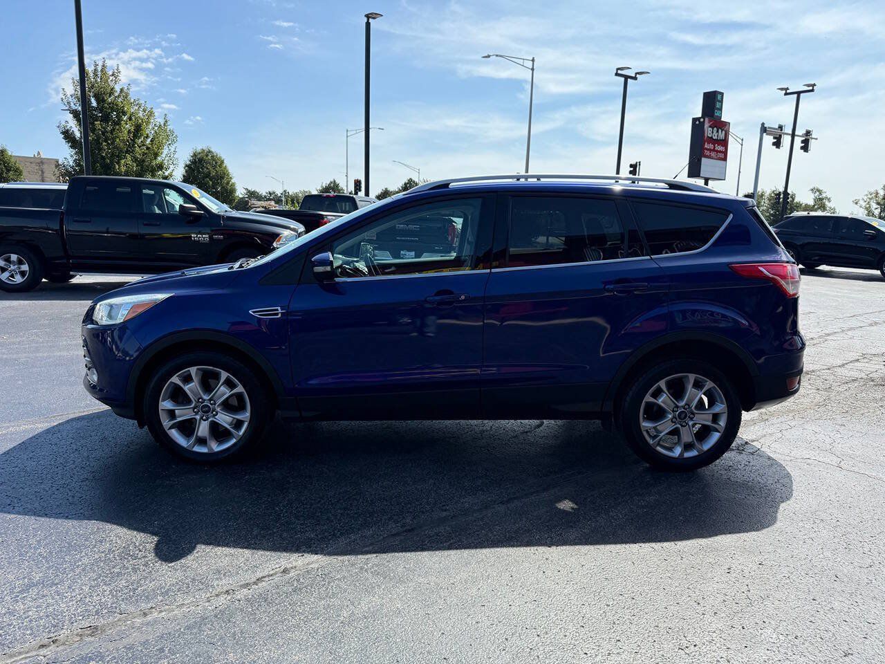 Used 2015 Ford Escape Titanium AWD/4WD image 4