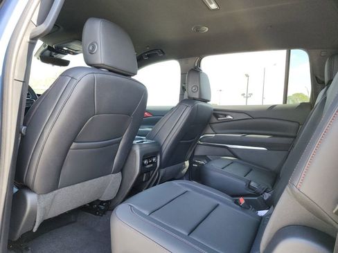 New 2026 Chevrolet Traverse Z71 AWD/4WD image 18