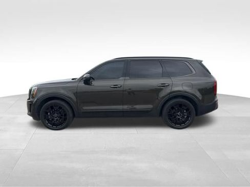 Used 2022 Kia Telluride EX w/ EX Premium Package image 6
