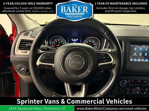 Used 2019 Jeep Compass Latitude w/ Cold Weather Group AWD/4WD image 18
