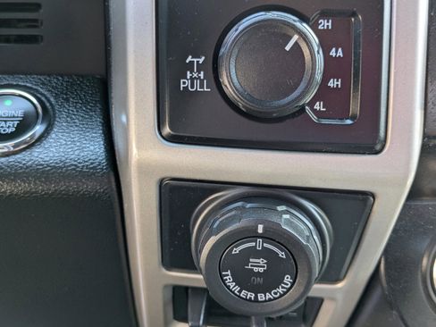 Used 2020 Ford F150 Lariat w/ Equipment Group 502A Luxury image 27