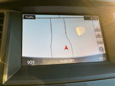 Used 2017 INFINITI QX60 AWD w/ Premium Plus Package image 19