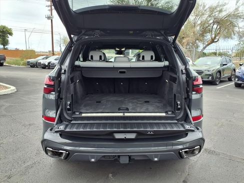 Used 2026 BMW X5 xDrive50e image 16