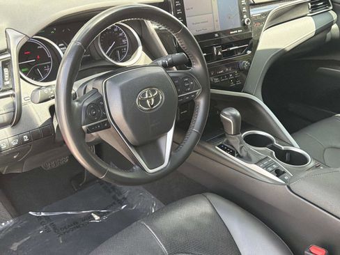 Used 2023 Toyota Camry XLE w/ Navigation Package FWD image 32