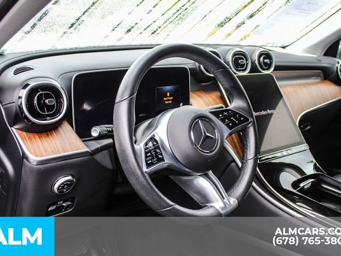 Used 2023 Mercedes-Benz GLC 300 image 30