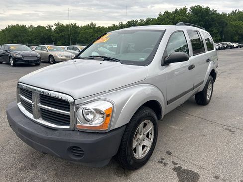 Used 2006 Dodge Durango SXT RWD image 2