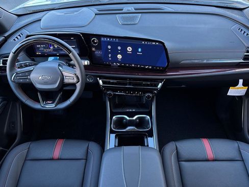 New 2026 Chevrolet Traverse RS image 17