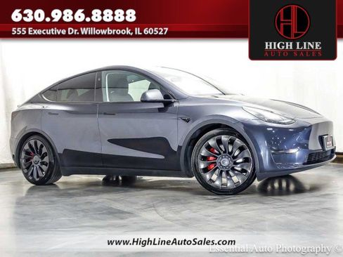 Used 2024 Tesla Model Y Performance AWD/4WD image 1