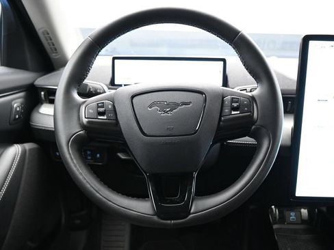 Used 2022 Ford Mustang Mach-E Select w/ Comfort/Technology Package RWD image 15
