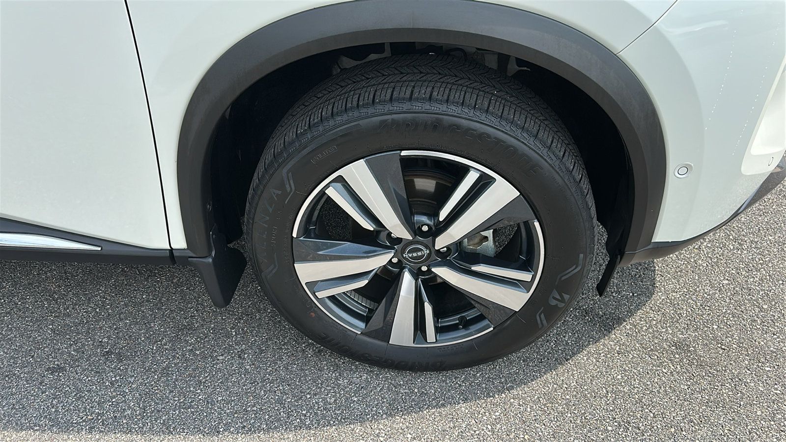 Certified 2023 Nissan Rogue SL w/ SL Premium Package AWD/4WD image 8