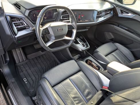 Used 2022 Audi Q4 e-tron Premium Plus image 14