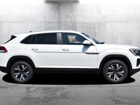 New 2026 Volkswagen Atlas Cross Sport SE AWD/4WD image 5