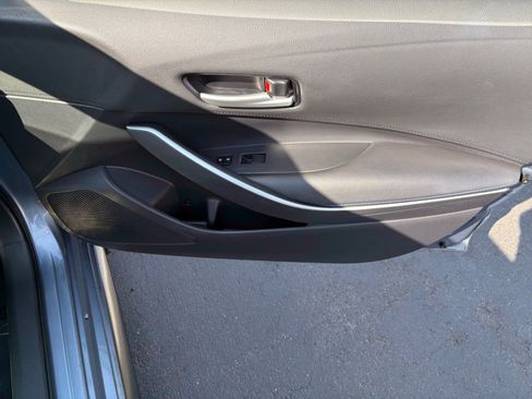 Used 2020 Toyota Corolla SE w/ Carpet Mat Package (TMS) FWD image 27
