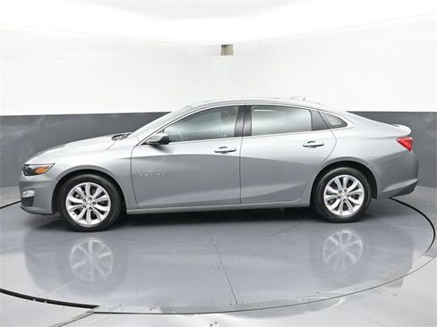 Used 2024 Chevrolet Malibu LT image 4