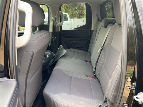 Used 2022 Toyota Tundra SR image 9